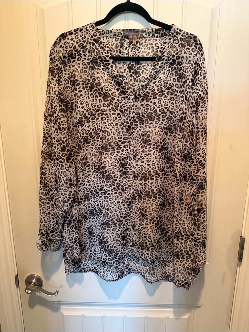 Vince Camuto Beige and Black Leopard Print V-Neck Tunic